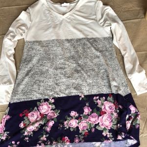 Elizabeth top lularoe